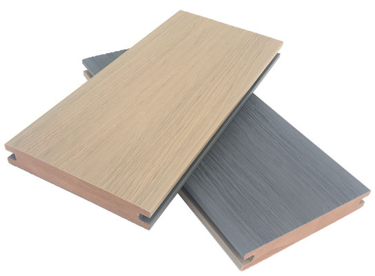 138x23 Papan Decking WPC Warna Ganda Kayu Lantai Koekstrusi Komposit Untuk Teras