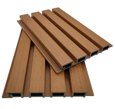 Panel Louver WPC Komposit Plastik Kayu Pelapis Dinding Luar Ruangan 1 inci