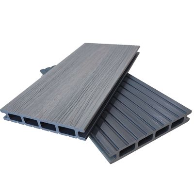 Keindahan Kayu Alami Dengan Daya Tahan Plastik Pada WPC Coextrusion Decking 21*145mm