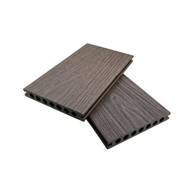 WPC Co Extruded Decking Cladding Boards Untuk Instalasi Luar Ruang Mudah Tahan Lama Tahan cuaca tahan lama