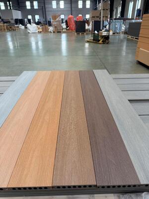 Grosir Kolam Renang Tahan Air Warna Ganda Coextrusion Wpc Decking Komposit Plastik Kayu