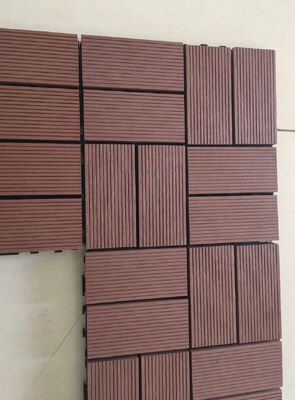 Ubin Dek WPC Saling Bertautan 30X30CM Lantai Teras DIY untuk Ruang Rumah Luar Ruangan